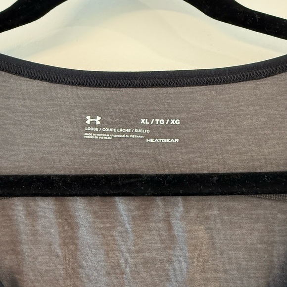 Under Armour Gray Tank Top - Picture 2 of 2